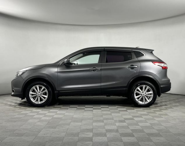 Nissan Qashqai  SE