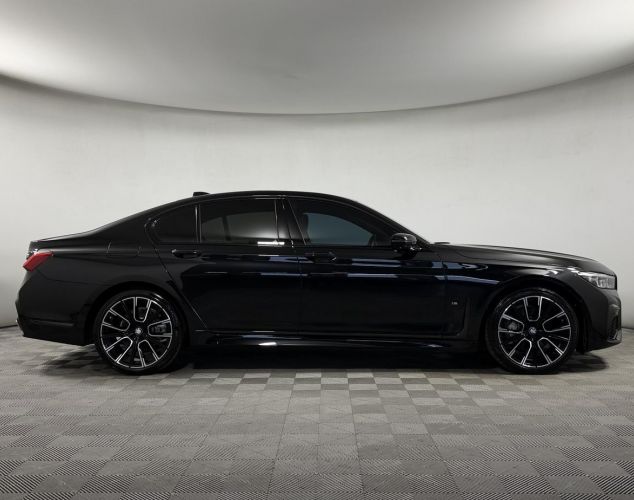 BMW 7 серия  