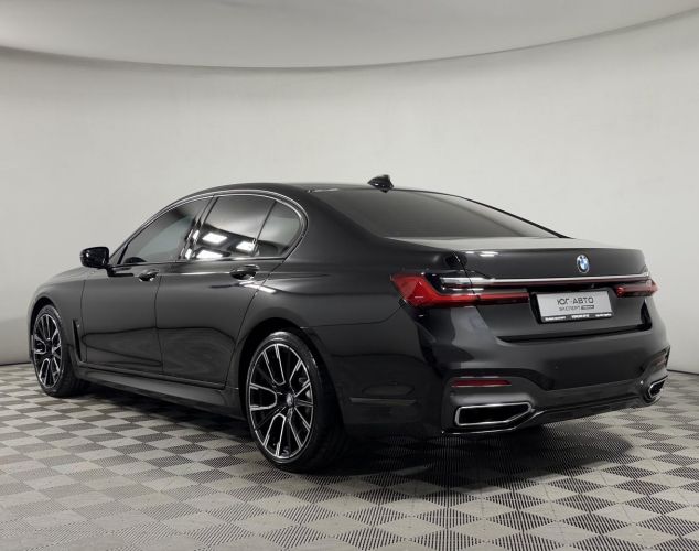 BMW 7 серия  