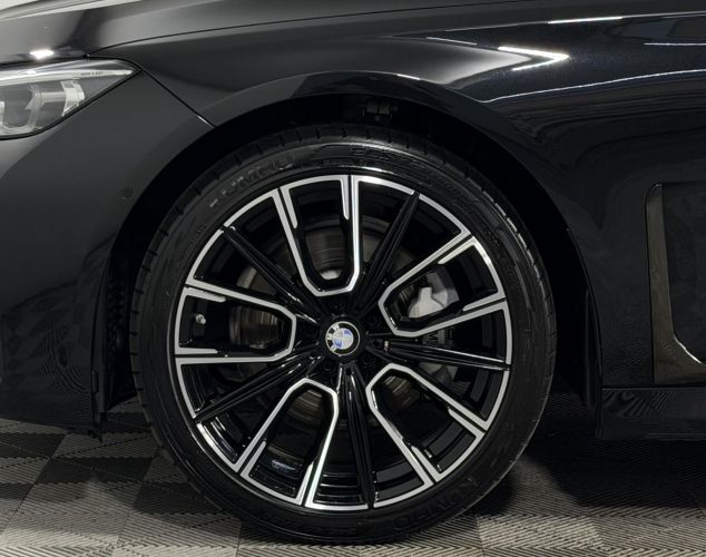 BMW 7 серия  