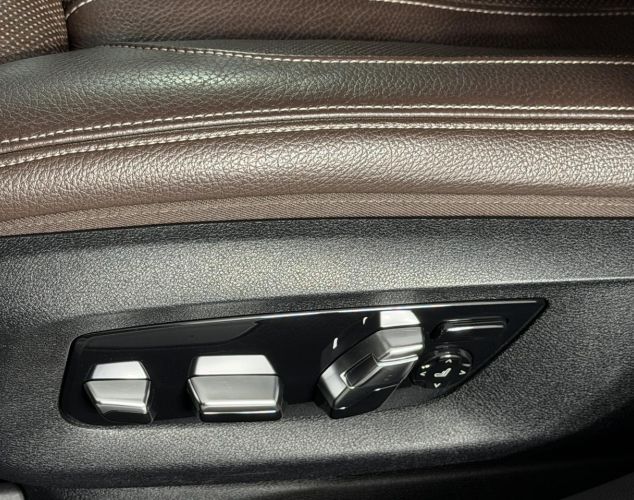 BMW 7 серия  