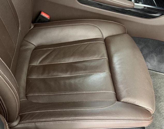 BMW 7 серия  