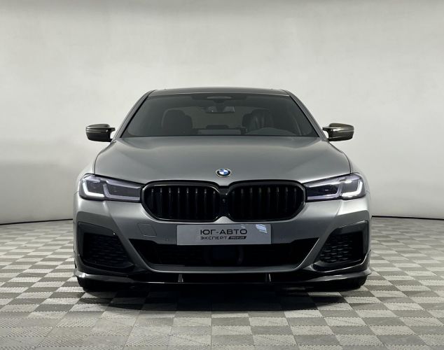 BMW 5 серия  