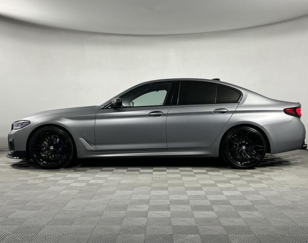 BMW 5 серия  