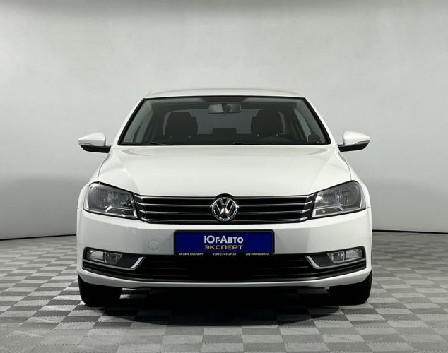 Volkswagen Passat  Trendline