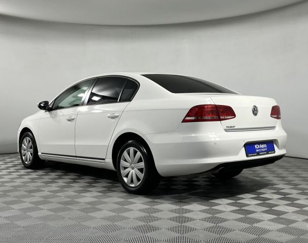 Volkswagen Passat  Trendline