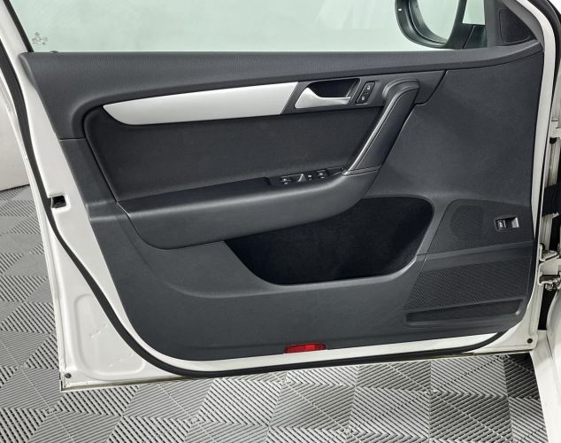 Volkswagen Passat  Trendline
