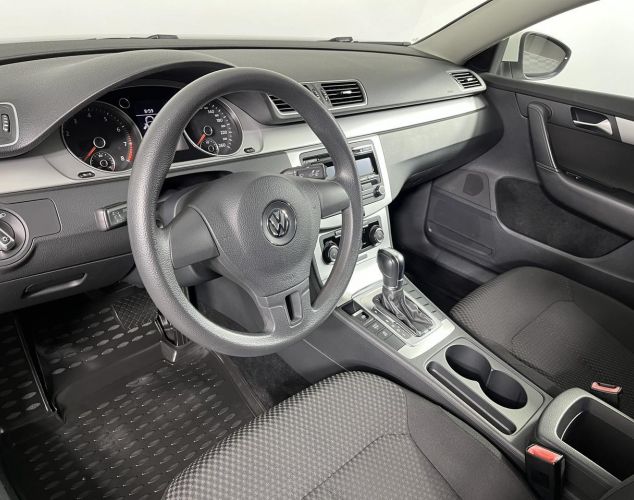 Volkswagen Passat  Trendline