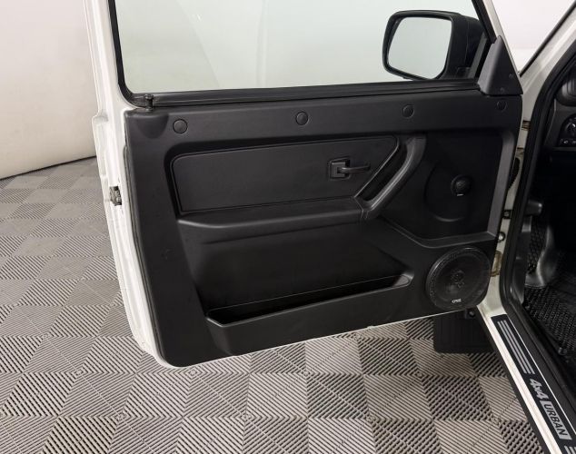 LADA (ВАЗ) Niva (4x4)  