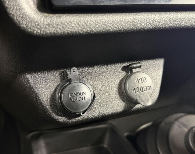 LADA (ВАЗ) Niva (4x4)  