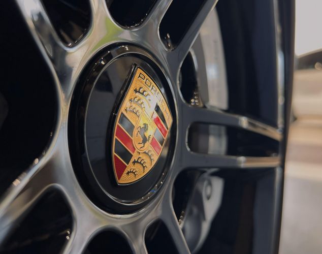 Porsche Taycan  