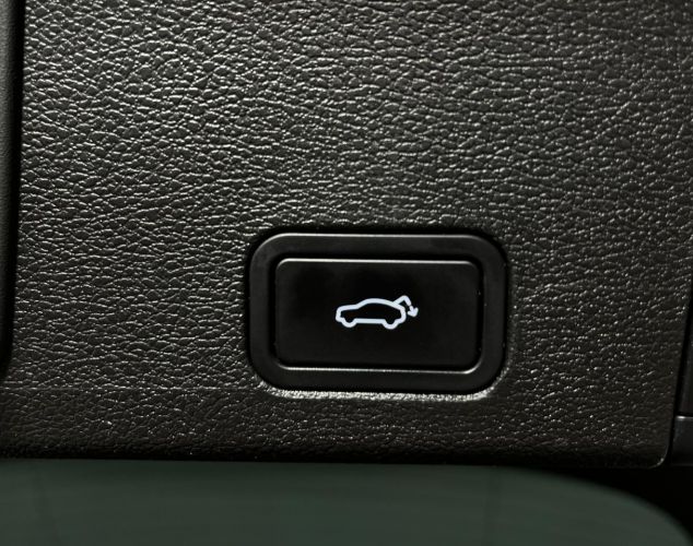 Geely Tugella  