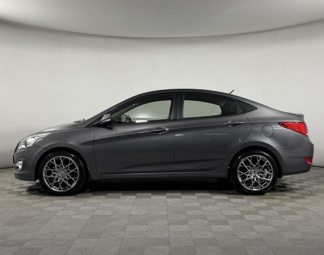 Hyundai Solaris  