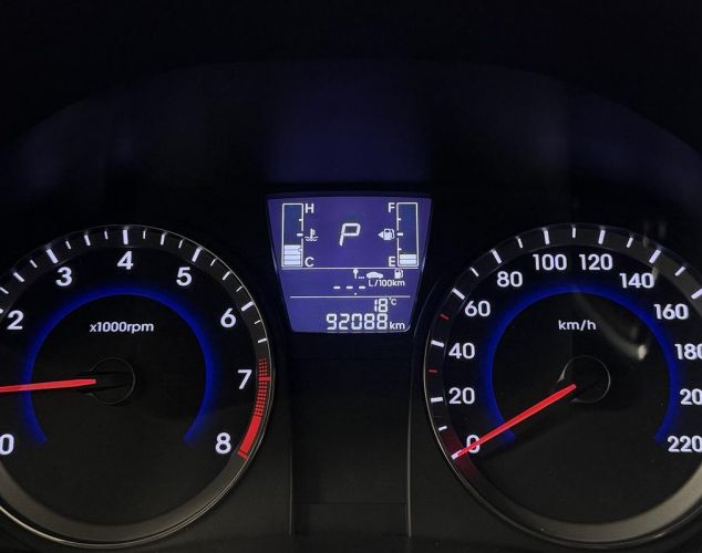 Hyundai Solaris  