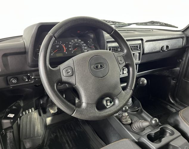 LADA (ВАЗ) Niva (4x4)  Luxe Urban