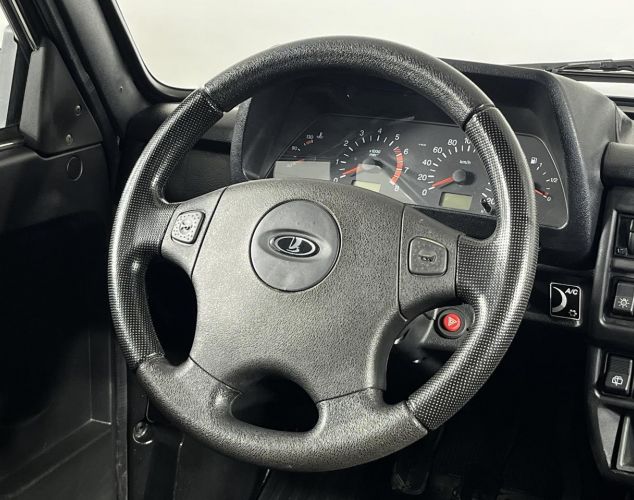 LADA (ВАЗ) Niva (4x4)  Luxe Urban