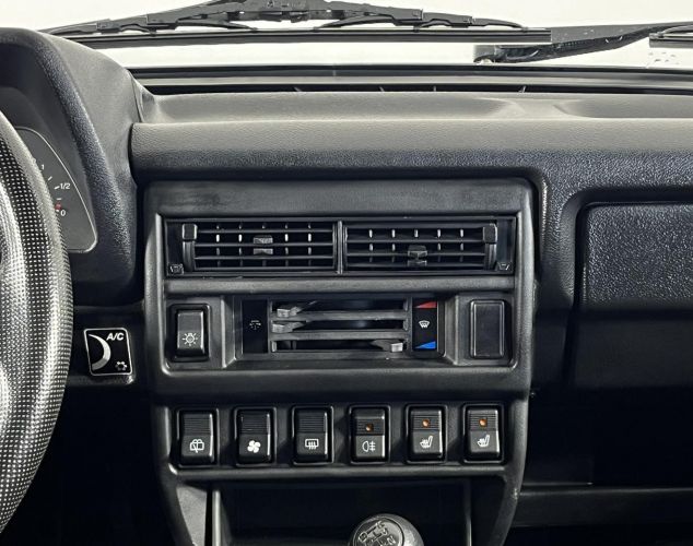 LADA (ВАЗ) Niva (4x4)  Luxe Urban