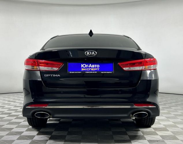 Kia Optima  Luxe