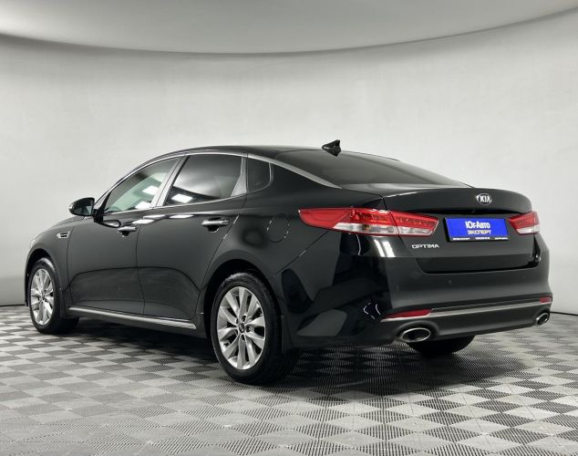 Kia Optima  Luxe