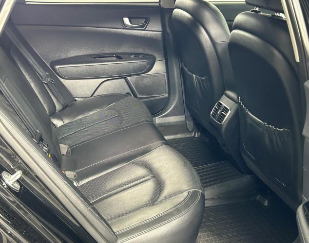 Kia Optima  Luxe