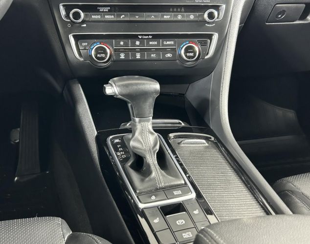 Kia Optima  Luxe