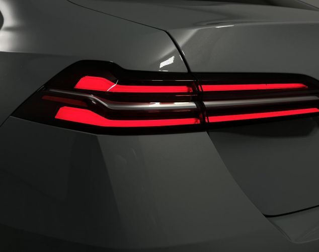 BMW 5 серия  