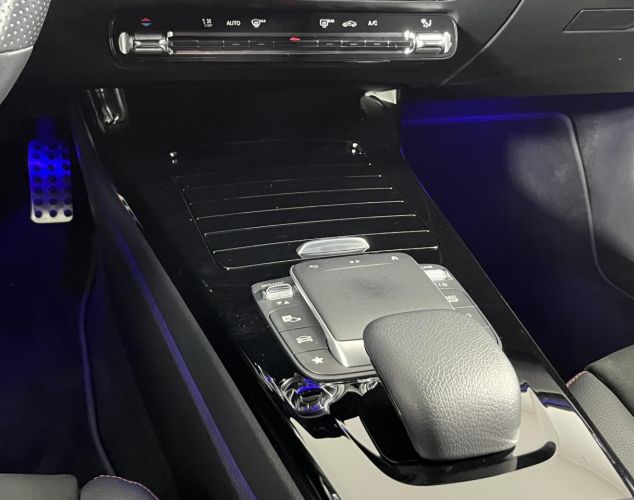 Mercedes-Benz CLA-Класс  Sport