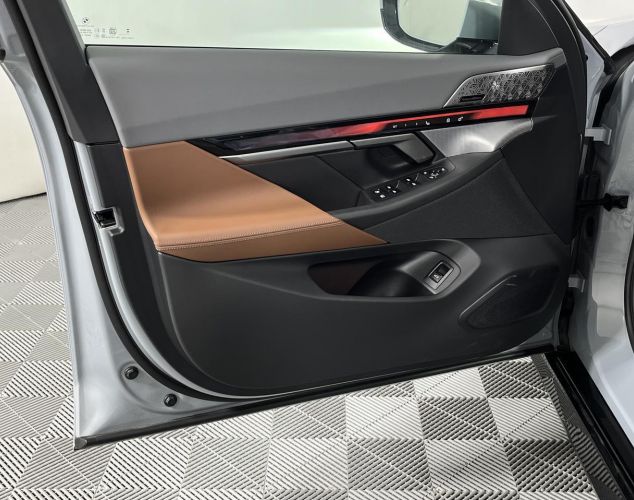 BMW 5 серия  