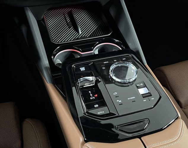 BMW 5 серия  