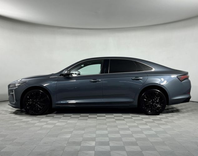 Geely Preface  Flagship