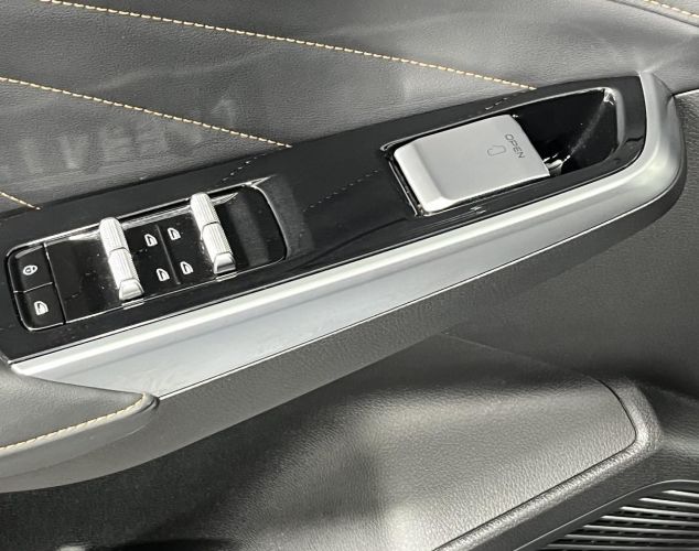 Geely Preface  Flagship