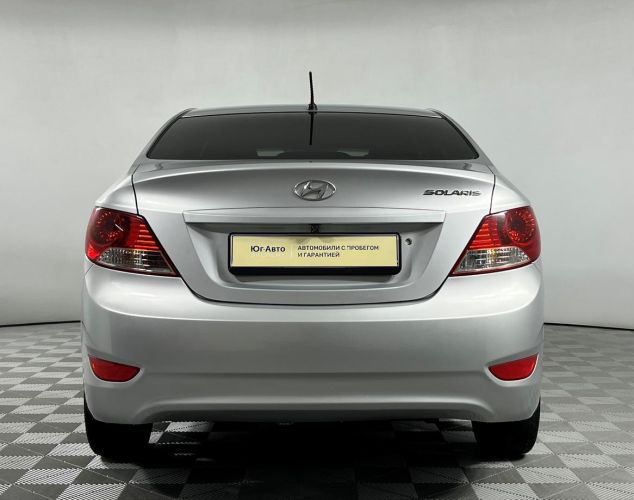 Hyundai Solaris  Active