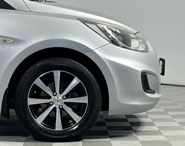 Hyundai Solaris  Active
