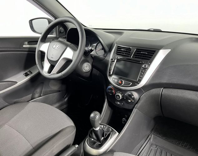 Hyundai Solaris  Active
