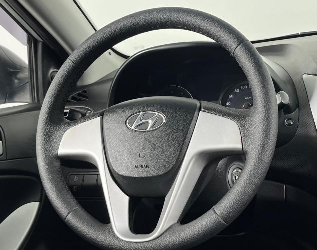 Hyundai Solaris  Active