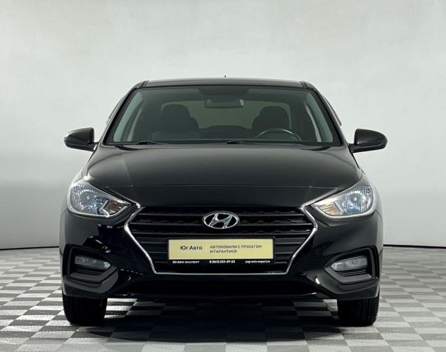 Hyundai Solaris  