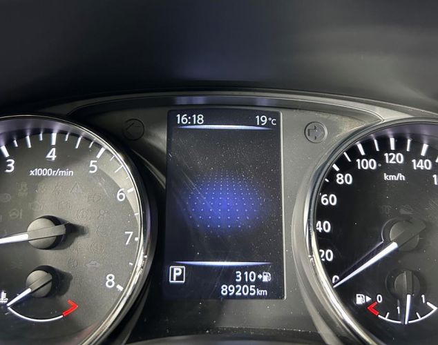 Nissan Qashqai  SE