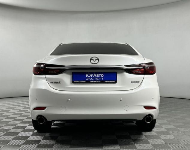 Mazda 6  