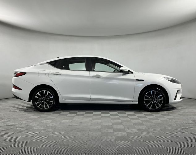 JAC J7  Tech