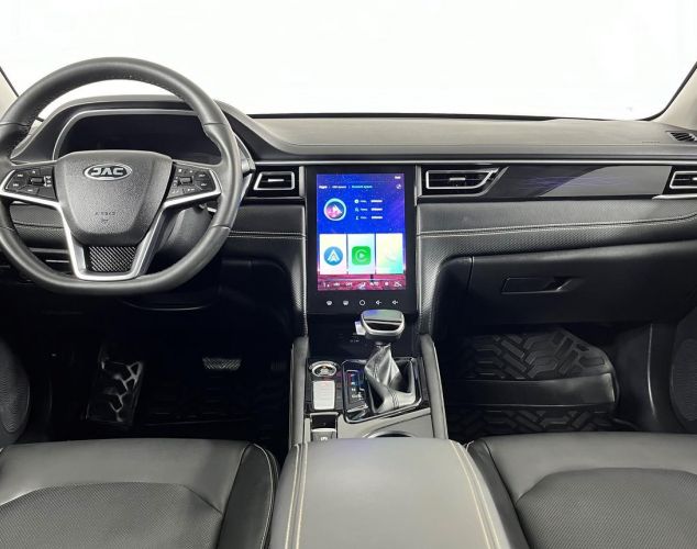 JAC J7  Tech