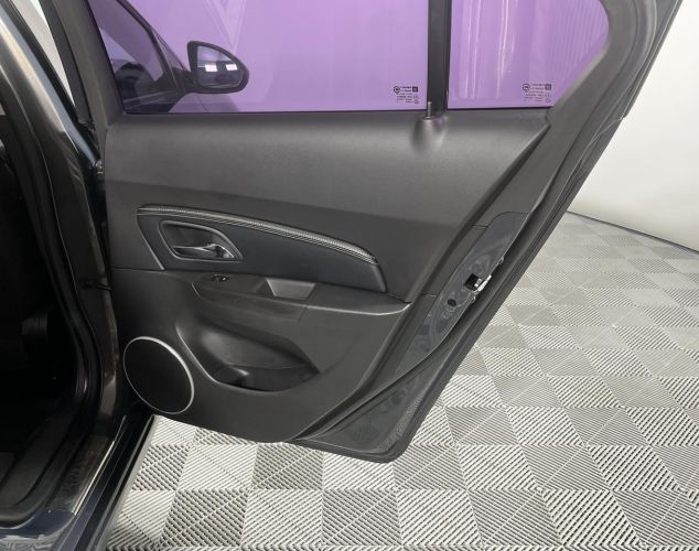 Chevrolet NAV Cruze  
