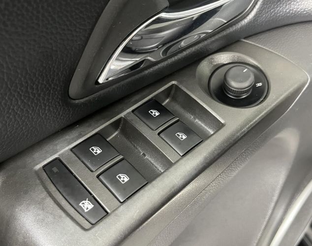 Chevrolet NAV Cruze  
