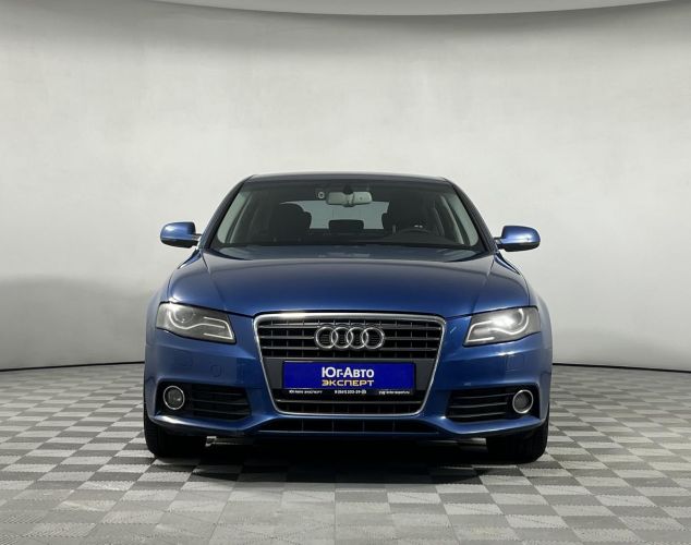 Audi A4  Стандарт
