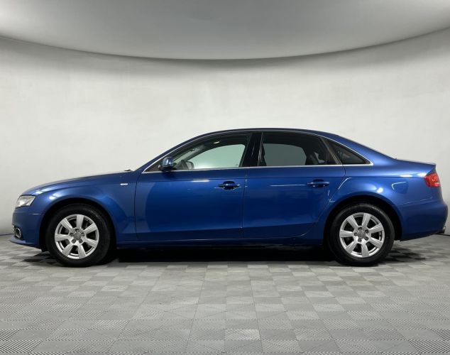 Audi A4  Стандарт