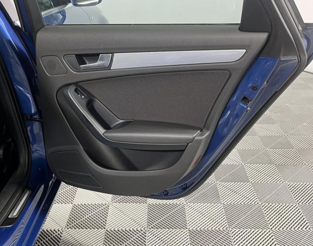 Audi A4  Стандарт