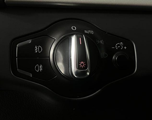 Audi A4  Стандарт