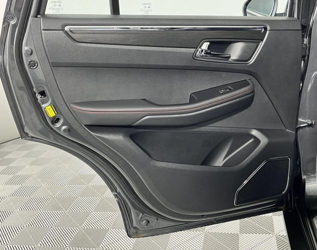 SWM G05 Pro  Family 7 мест