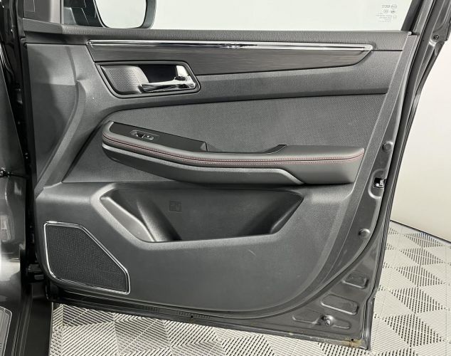 SWM G05 Pro  Family 7 мест