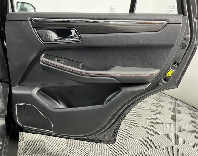 SWM G05 Pro  Family 7 мест