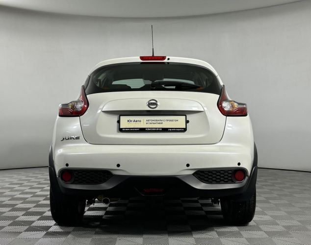 Nissan Juke  SE